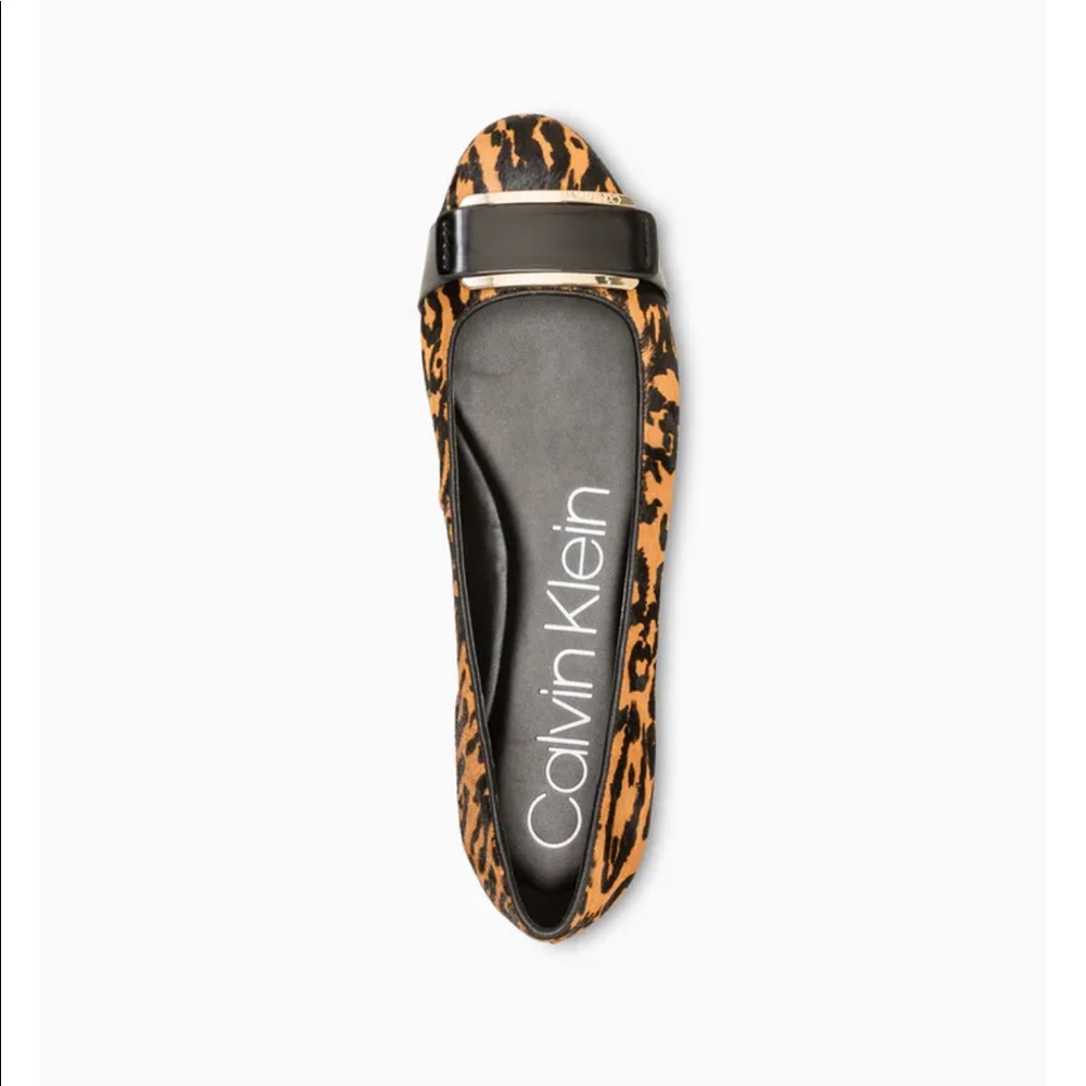 Calvin Klein ONETA LEOPARD HAIRCALF PUMP